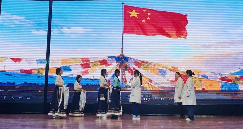 一堂生动的“雪域思政课”：医学...